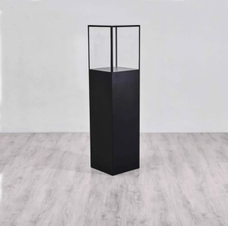 Витрина Showcase Black черного цвета в аренду