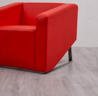 Кресло Red Square красного цвета в аренду