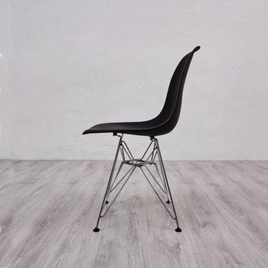 Стул Eames Black в аренду